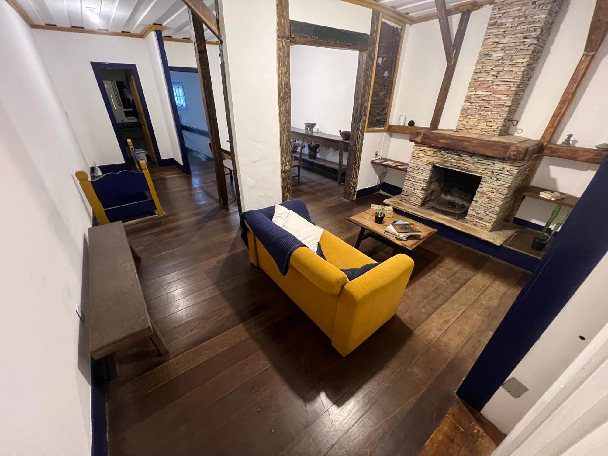 History Hostel Ouro Preto  Luaran gambar